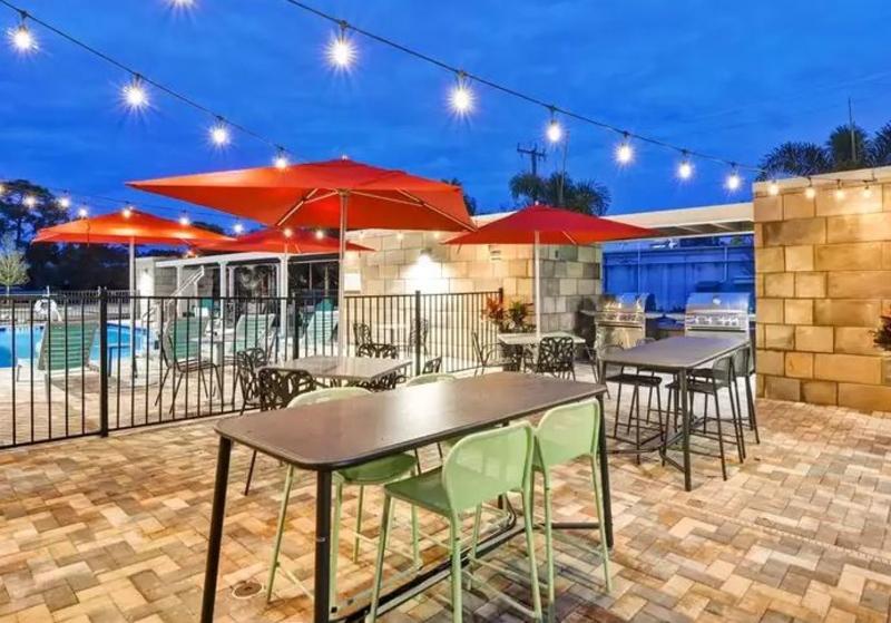 Home2 Suites By Hilton Daytona Beach Speedway Luaran gambar